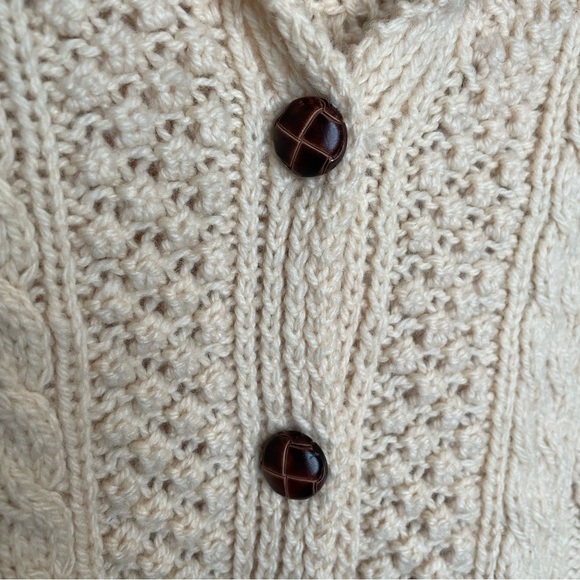 Kennedy of Ardara Irish Hand Cable Knit Pure Wool Fishermans Sweater in Cream M - Picture 12 of 16